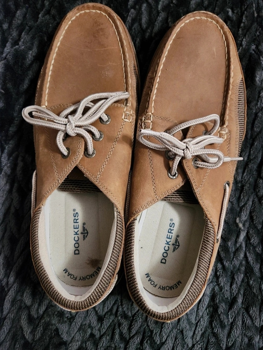 DOCKERS Men’s Tan Lace-Up Boat Shoes